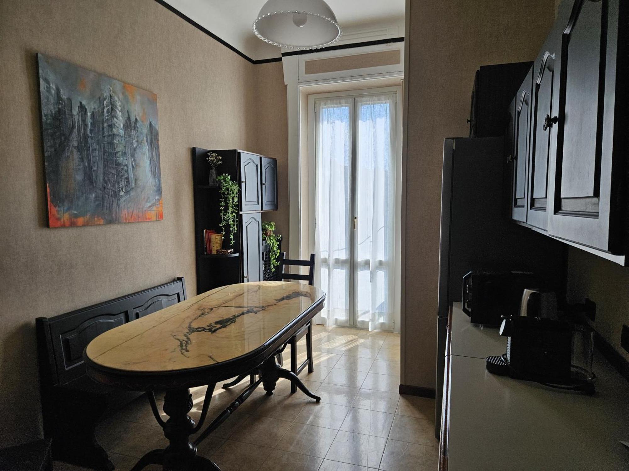 Homegallery - Elegante Appartamento Milanese Eksteriør billede