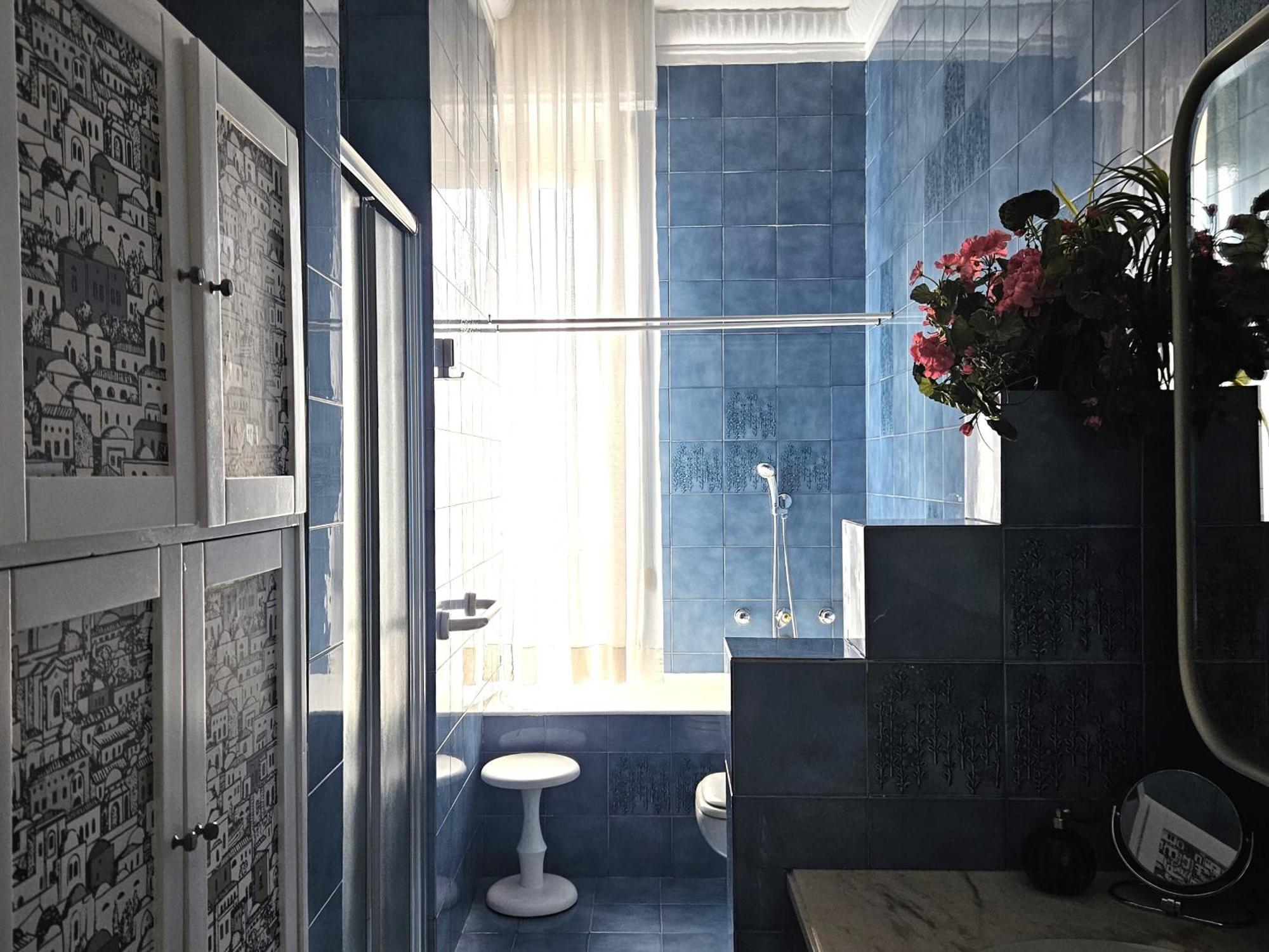 Homegallery - Elegante Appartamento Milanese Eksteriør billede