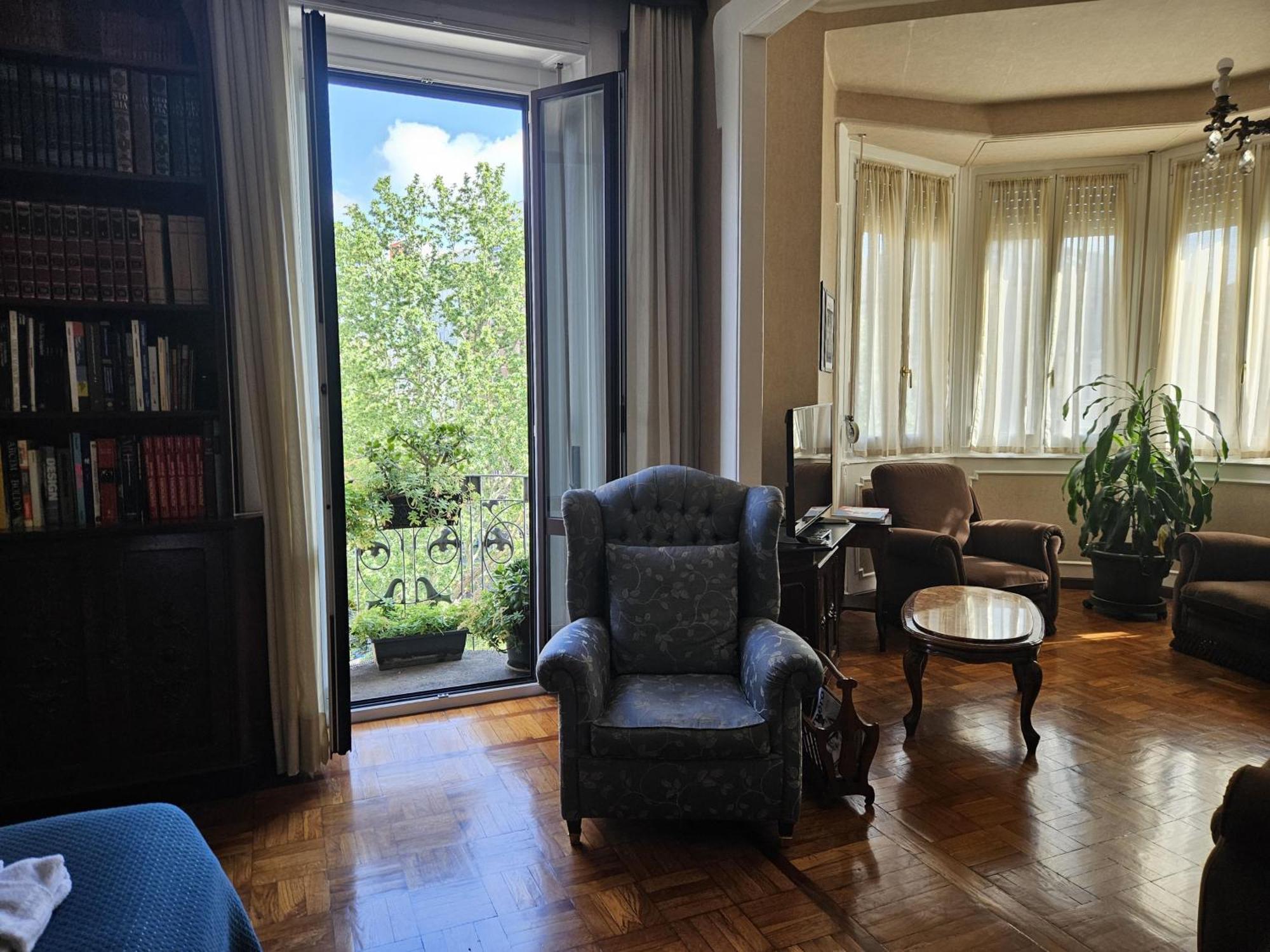 Homegallery - Elegante Appartamento Milanese Eksteriør billede