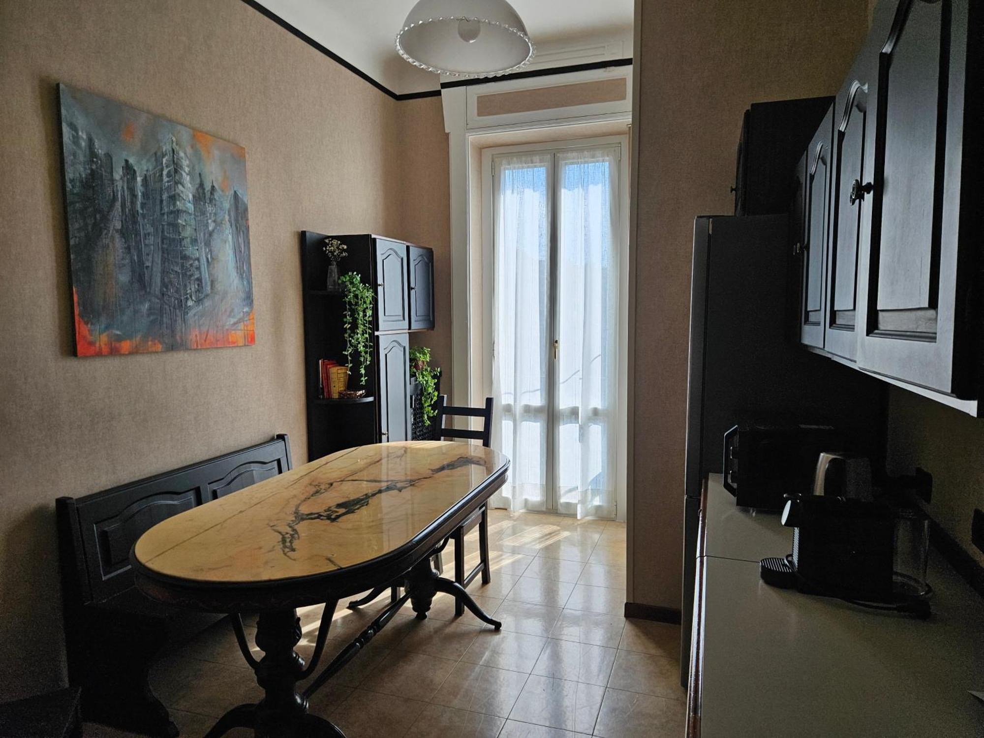 Homegallery - Elegante Appartamento Milanese Eksteriør billede